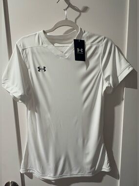 Under Armour White Short-Sleeve V-Neck Performance Shirt